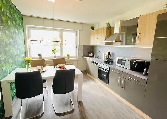 Stever-aue Lejlighed *